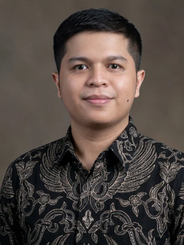 Ir. Rickhy Artha Octaviyana, S.Kom., M.M., M.Kom.